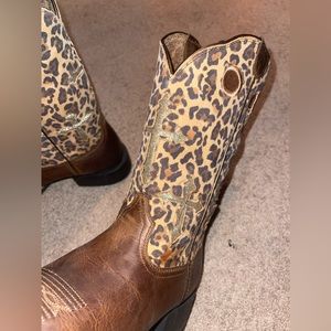 Women's Ariat Square Toe Boots